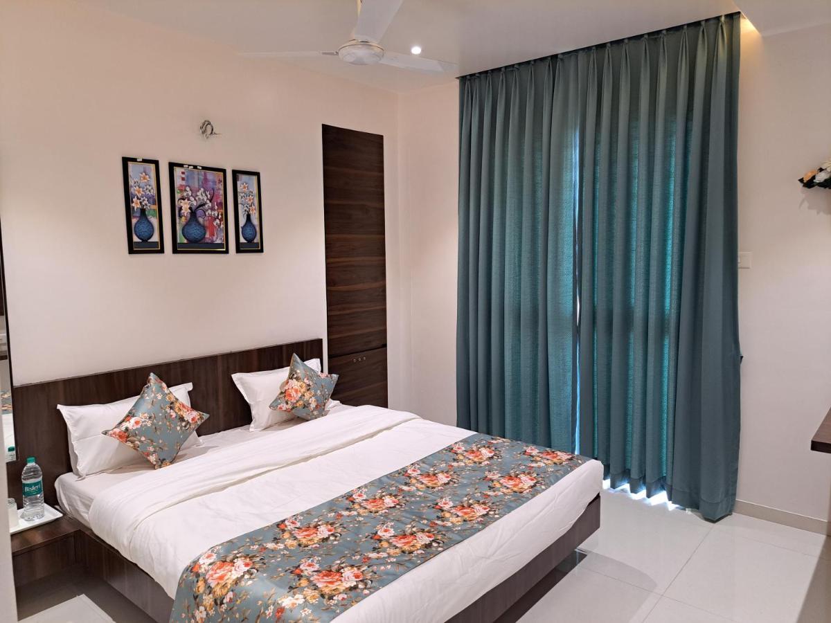 Hotel Bouquet Residency Nashik Exterior foto