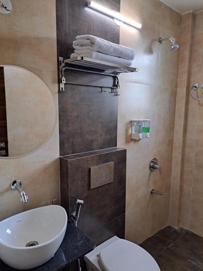Hotel Bouquet Residency Nashik Exterior foto